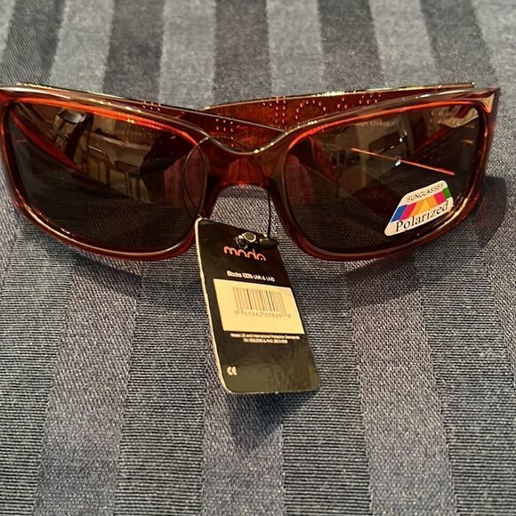 Modo collection NWT red blingy sunglasses sunnies - Picture 4 of 11